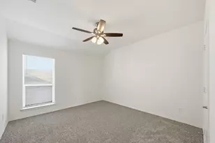 2040 Club Oak Dr, Heartland, TX 75126 - Photo 15