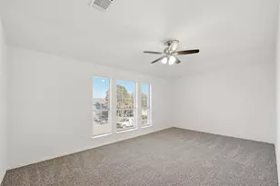 2040 Club Oak Dr, Heartland, TX 75126 - Photo 17