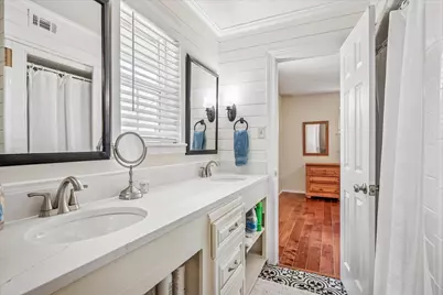 13429 Spring Grove Avenue, Dallas, TX 75240 - Photo 19