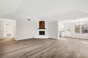 2316 Busch Dr, Arlington, TX 76014 - Photo 3