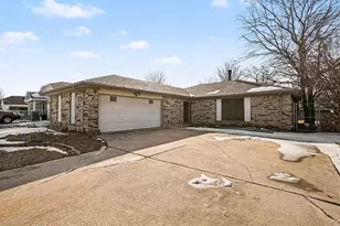 2316 Busch Dr, Arlington, TX 76014 - Photo 1