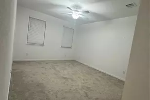 9805 Michael Irvin St, Irving, TX 75063 - Photo 19