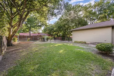 2640 Lakeland Drive, Dallas, TX 75228 - Photo 17