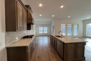 832 Blue Yucca Ln, Little Elm, TX 76227 - Photo 5