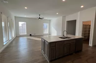 832 Blue Yucca Ln, Little Elm, TX 76227 - Photo 9