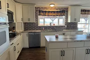 10821 County Road 2503, Eustace, TX 75124 - Photo 15