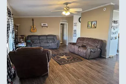 10821 County Road 2503, Eustace, TX 75124 - Photo 11