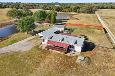 10821 County Road 2503, Eustace, TX 75124 - Photo 3