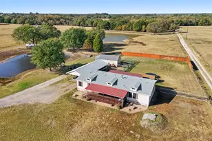 10821 County Road 2503, Eustace, TX 75124 - Photo 3