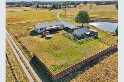 10821 County Road 2503, Eustace, TX 75124 - Photo 7
