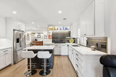 9615 Faircrest Drive, Dallas, TX 75238 - Photo 11