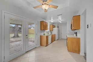 507 Claymore Dr, Euless, TX 76040 - Photo 13