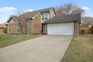 507 Claymore Dr, Euless, TX 76040 - Photo 3