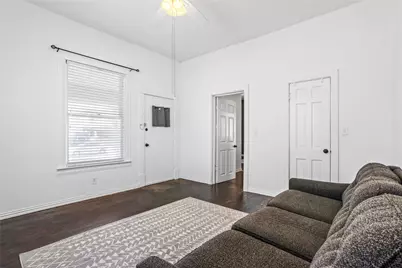 1819 College Avenue, Fort Worth, TX 76110 - Photo 21