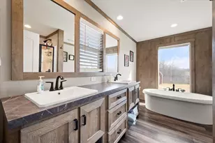 216 SE County Road 3048A, Corsicana, TX 75109 - Photo 21