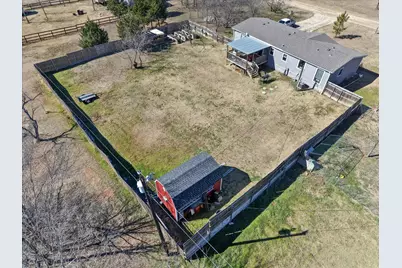 216 SE County Road 3048A, Corsicana, TX 75109 - Photo 37