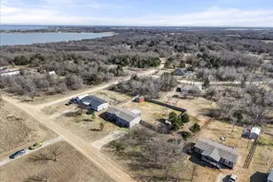 216 SE County Road 3048A, Corsicana, TX 75109 - Photo 3