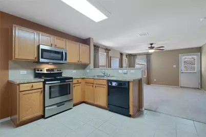 8828 Valley River Drive, Fort Worth, TX 76244 - Photo 7