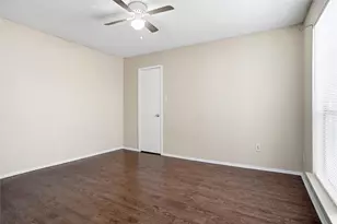 2408 Summer Pl Dr, Arlington, TX 76014 - Photo 9