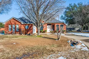 115 Dogwood Trail, Shady Shores, TX 76208 - Photo 1