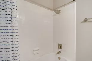 7929 Royal Ln, Dallas, TX 75230 - Photo 23