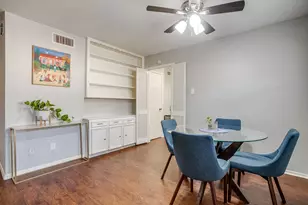 7929 Royal Ln, Dallas, TX 75230 - Photo 11