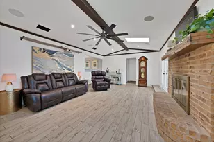 4018 Lynbrook Ln, Arlington, TX 76015 - Photo 11