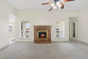 1025 Matthew St, Burleson, TX 76028 - Photo 17