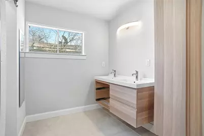 5801 Posey Lane, Haltom City, TX 76117 - Photo 13