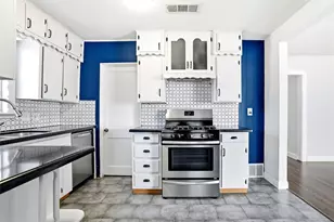 5801 Posey Ln, Haltom City, TX 76117 - Photo 7