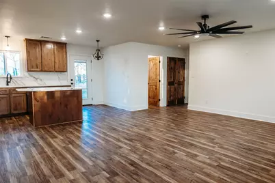 103 Main Street, Windom, TX 75492 - Photo 15