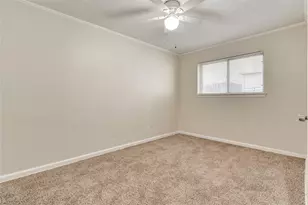 1310 Willowbrook St, Lancaster, TX 75134 - Photo 23