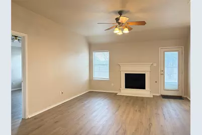 8301 Juliette Drive, McKinney, TX 75071 - Photo 5