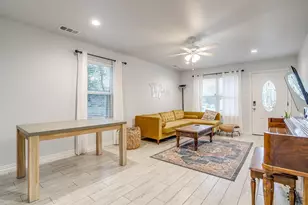 5624 Donnelly Ave, Fort Worth, TX 76107 - Photo 5