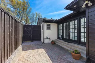 9929 Gooding Dr, Dallas, TX 75220 - Photo 23