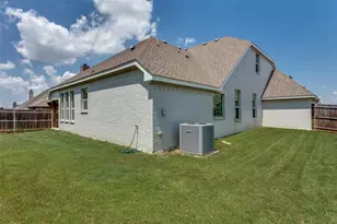 529 Inwood St, Benbrook, TX 76126 - Photo 23
