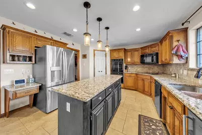 3017 Sylvan  Valley Drive, Weatherford, TX 76087 - Photo 9