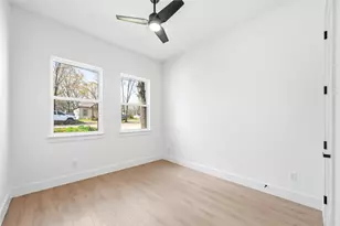 2228 Echo Lake Dr, Dallas, TX 75253 - Photo 15