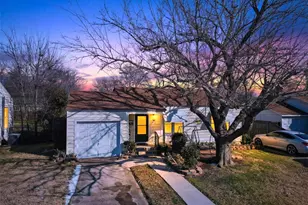 4945 Gilbert Dr, Fort Worth, TX 76116 - Photo 3