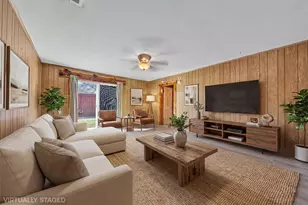 5920 Walnut Creek Dr, Granbury, TX 76049 - Photo 15