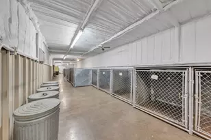 5920 Walnut Creek Dr, Granbury, TX 76049 - Photo 33