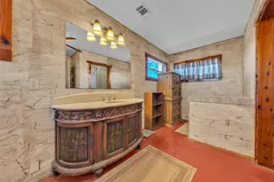 5920 Walnut Creek Dr, Granbury, TX 76049 - Photo 19