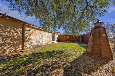 5920 Walnut Creek Drive, Granbury, TX 76049 - Photo 25