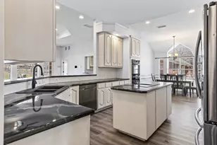 2046 McKenzie Rd, Campbell, TX 75422 - Photo 9