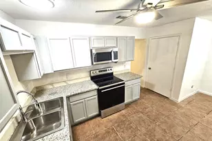 724 Bluebonnet Dr, Keller, TX 76248 - Photo 3