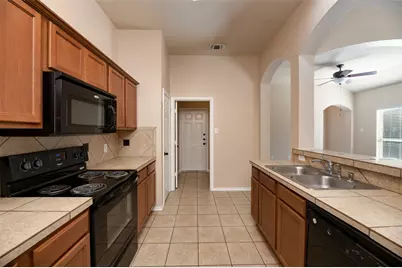 2509 Wood River Parkway, Mansfield, TX 76063 - Photo 9