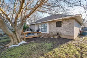 521 Crane Cir, DeSoto, TX 75115 - Photo 33