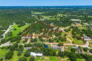 410 Wild Hill Oak Dr, Springtown, TX 76082 - Photo 1