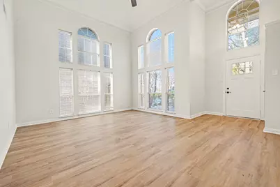 6701 Clear Springs Circle, Garland, TX 75044 - Photo 5