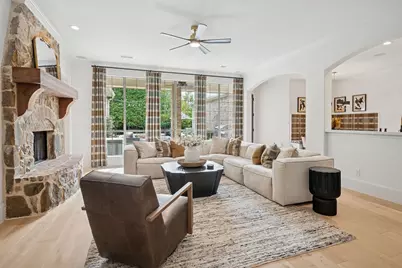 1413 Montclair Circle, McKinney, TX 75071 - Photo 9